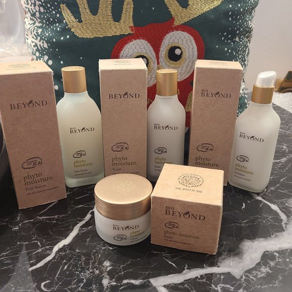 4pc Korean Skincare Beyond Phyto Moisture Set: Toner, Serum, Emulsion, Cream